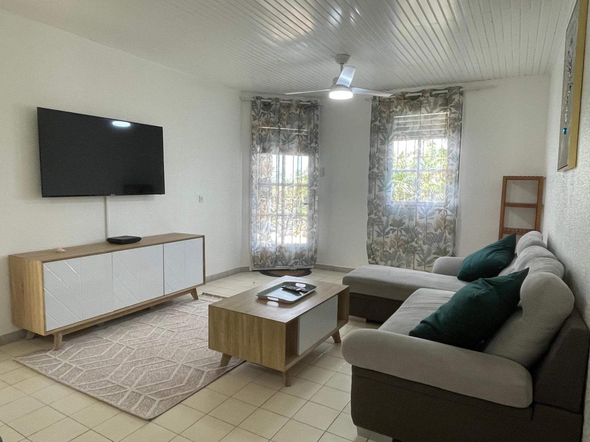 Villa Caraibes Сент-Люс Экстерьер фото